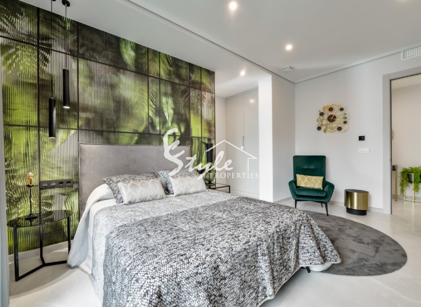 Продается новая роскошная вилла с видом на море в Финестрате, Коста Бланка, Испания. ОN1778