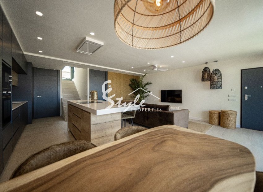 Продается новая вилла под ключ в Рохалесе, Коста Бланка, Испания. ОN1764