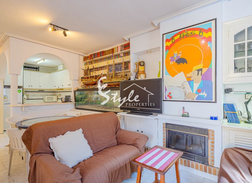 Продается солнечная квартира в Лас Баркас, Пунта Прима, Коста Бланка. ID3422