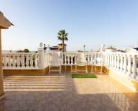 Продается вилла с 3 спальнями и большим подвалом в Лос-Альтос-Ла-Флорида, Коста-Бланка, Испания. ID2322