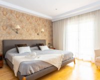 Продается вилла с садом и бассейном в Торревьехе. ID 1814