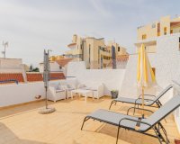 Продаётся отремонтированный триплекс в нескольких шагах от моря в Мар Азуль, Торревьеха, Коста Бланка. ID1950