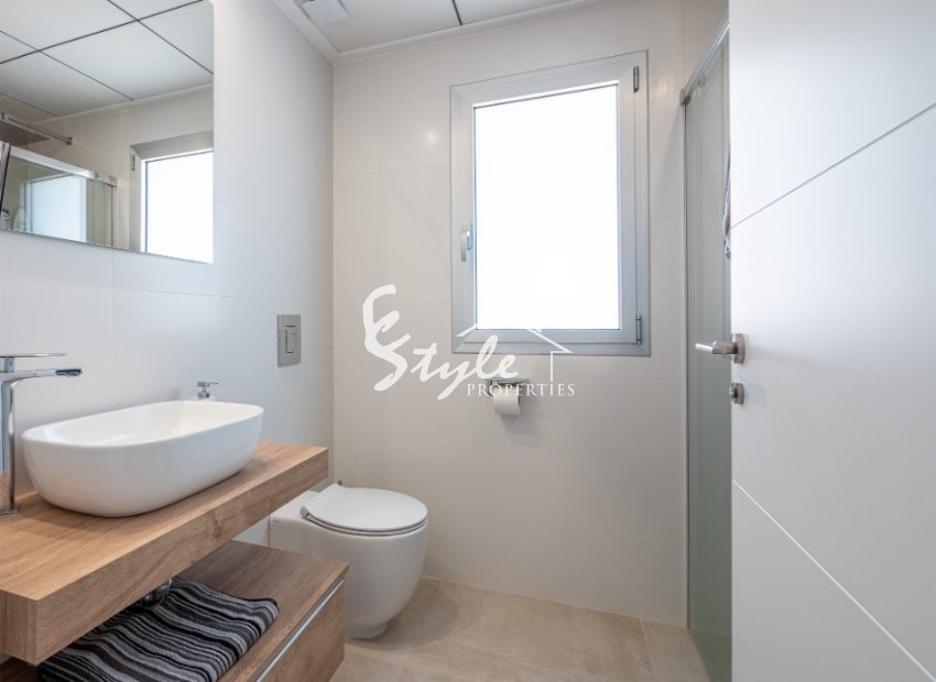 Продаются новые виллы в Альгорфе, Аликанте, Коста Бланка, Испания. ОN1705