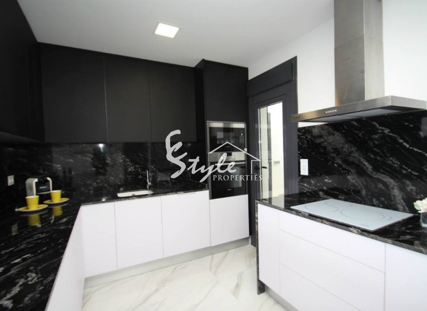 Promotion in Dehesa de Campoamor. Complex of independent villas with private pool near the sea in Orihuela Costa.