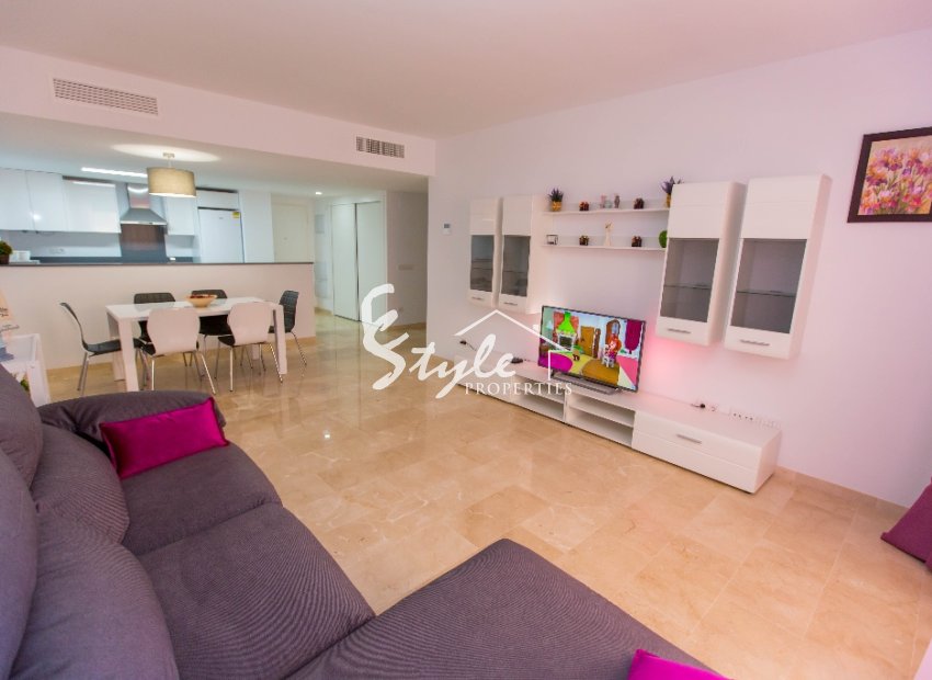 Rent in La Recoleta, Punta Prima, Costa Blanca