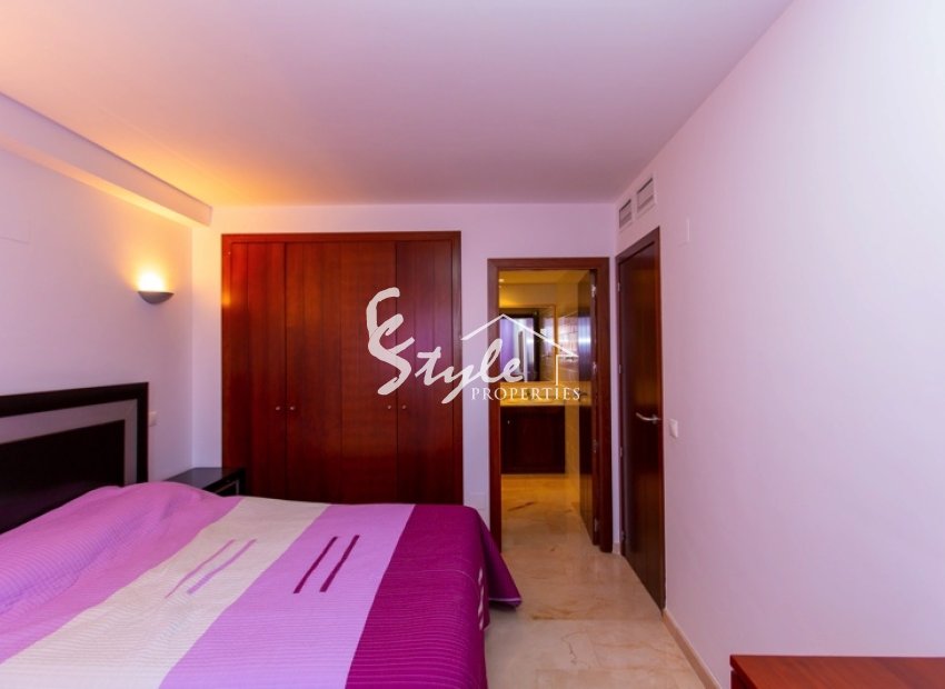 Resale - 1. Apartment / flat - Punta Prima