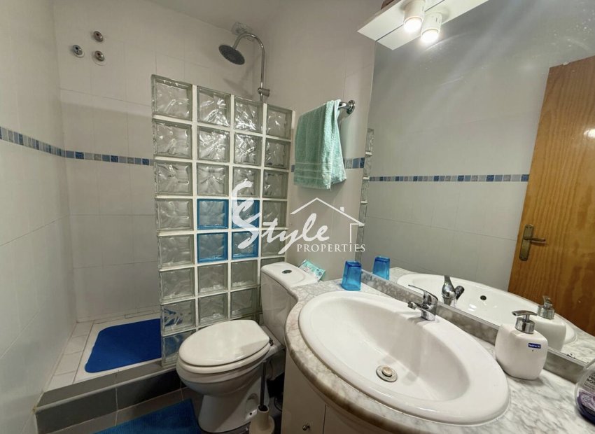 Resale - 2. Townhouse - Punta Prima