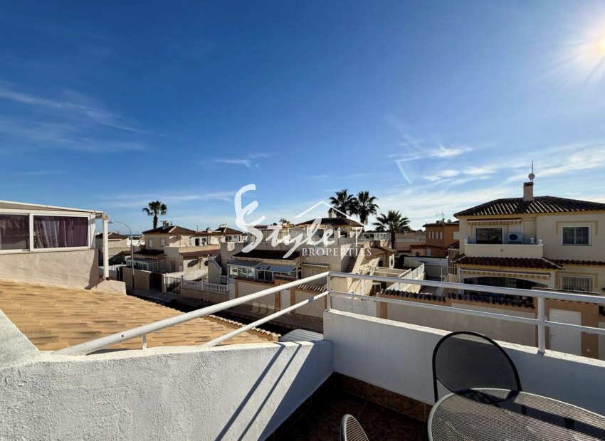 Resale - 2. Townhouse - Punta Prima