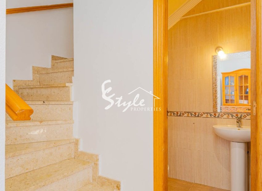 Resale - 2. Townhouse - Punta Prima