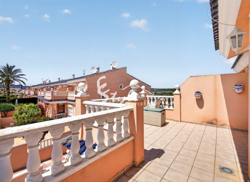Resale - Adosado - Alicante - Novamar