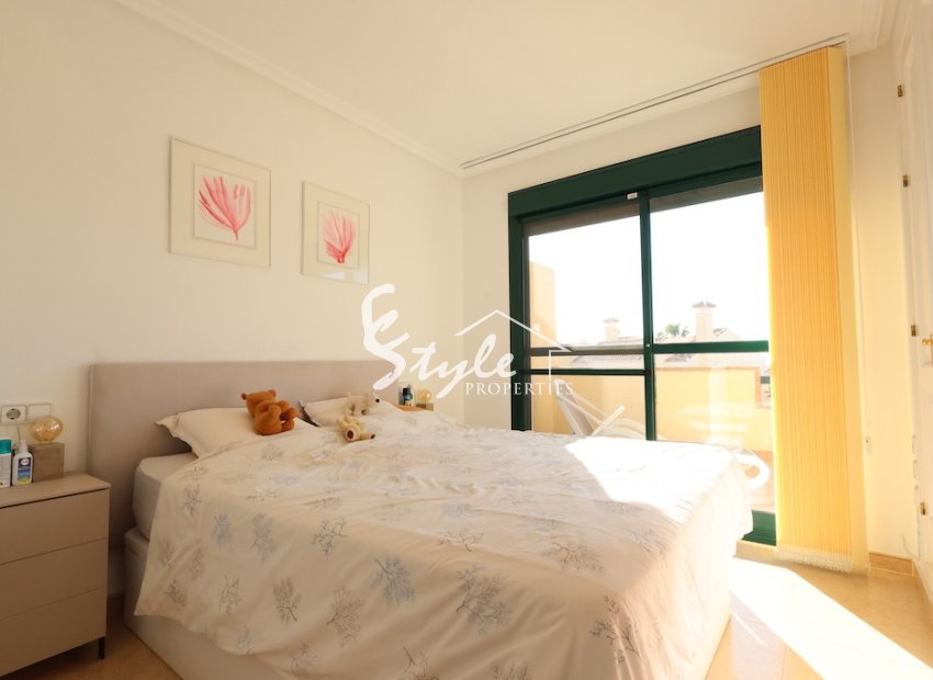 Resale - Adosado - Campoamor