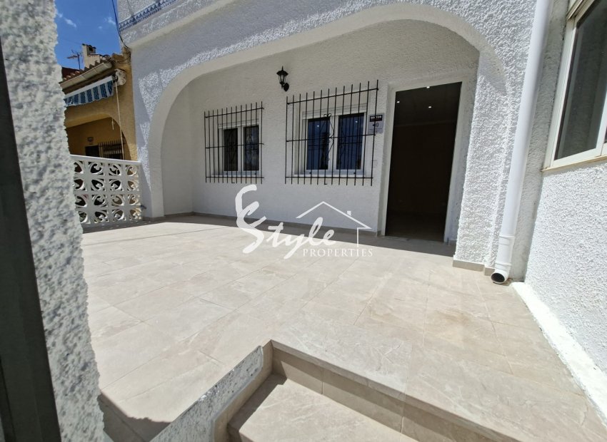 Resale - Adosado - La Marina