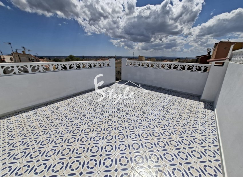 Resale - Adosado - La Marina