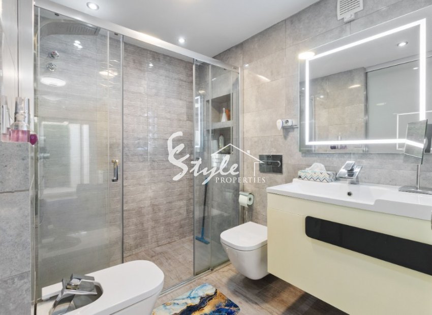 Resale - Adosado - Los Balcones