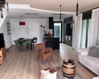 Resale - Adosado - LOS MONTESINOS - La Herada