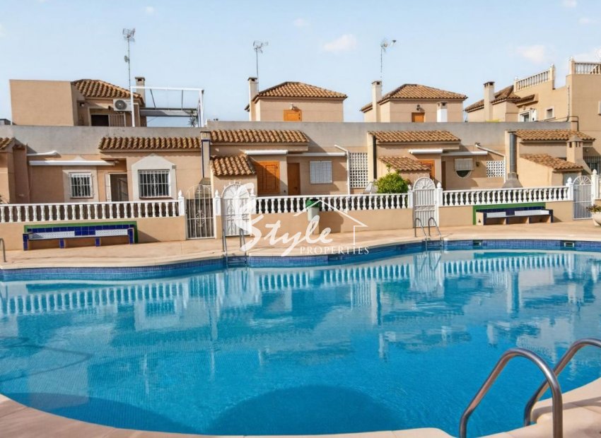 Resale - Adosado - Torrevieja - Los altos