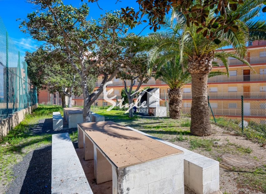Resale - Apartament  - Arenales del Sol - Segunda linea playa