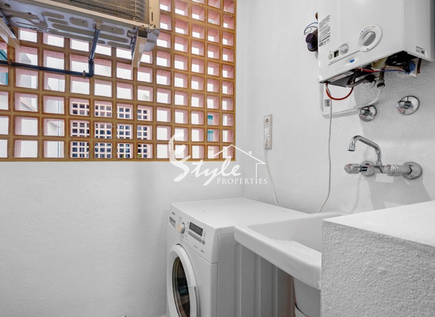 Resale - Apartament  - Benidorm - Sierra cortina