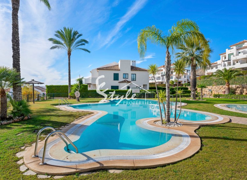 Resale - Apartament  - Benidorm - Sierra cortina