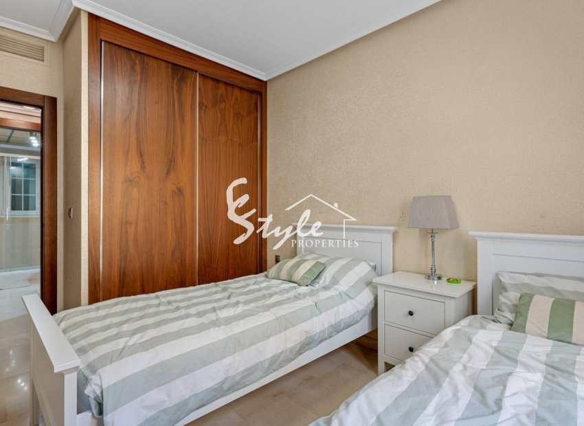 Resale - Apartament  - Cabo Roig