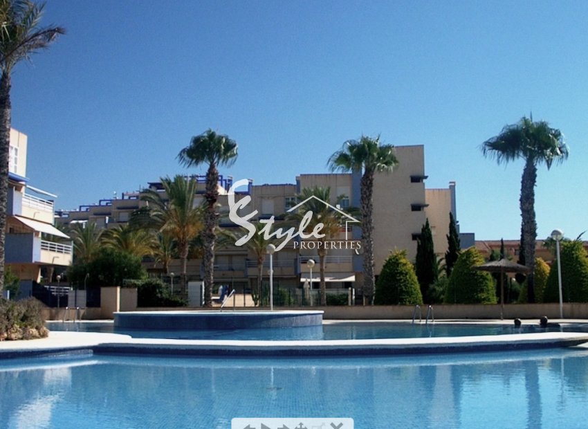 Resale - Apartament  - Campoamor - Calas De Campoamor
