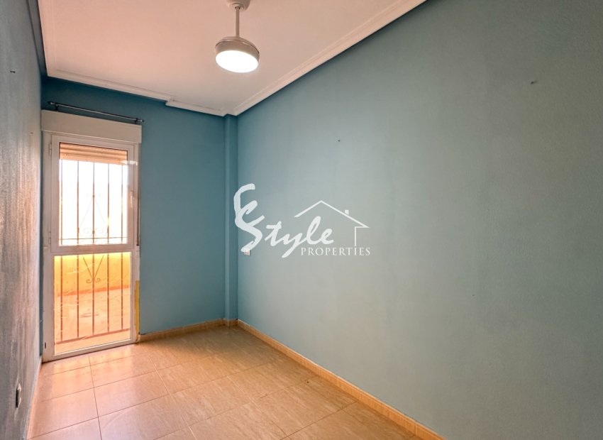 Resale - Apartament  - Daya Vieja - Costa Blanca Sur
