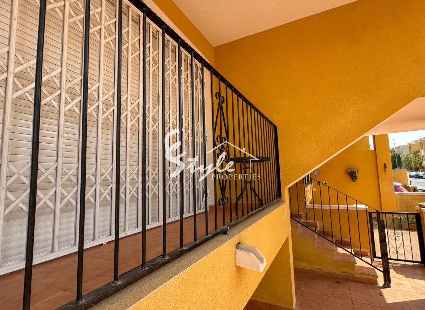 Resale - Apartament  - Daya Vieja - Costa Blanca Sur
