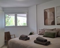 Resale - Apartament / Duplex - Torrevieja - Playa Acequion