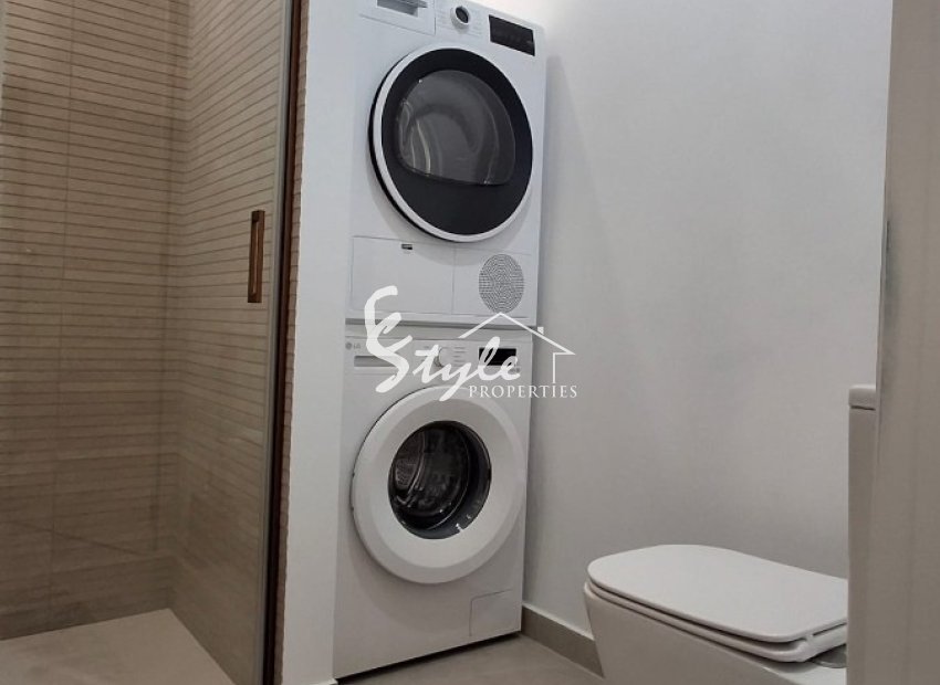 Resale - Apartament / Duplex - Torrevieja - Playa Acequion