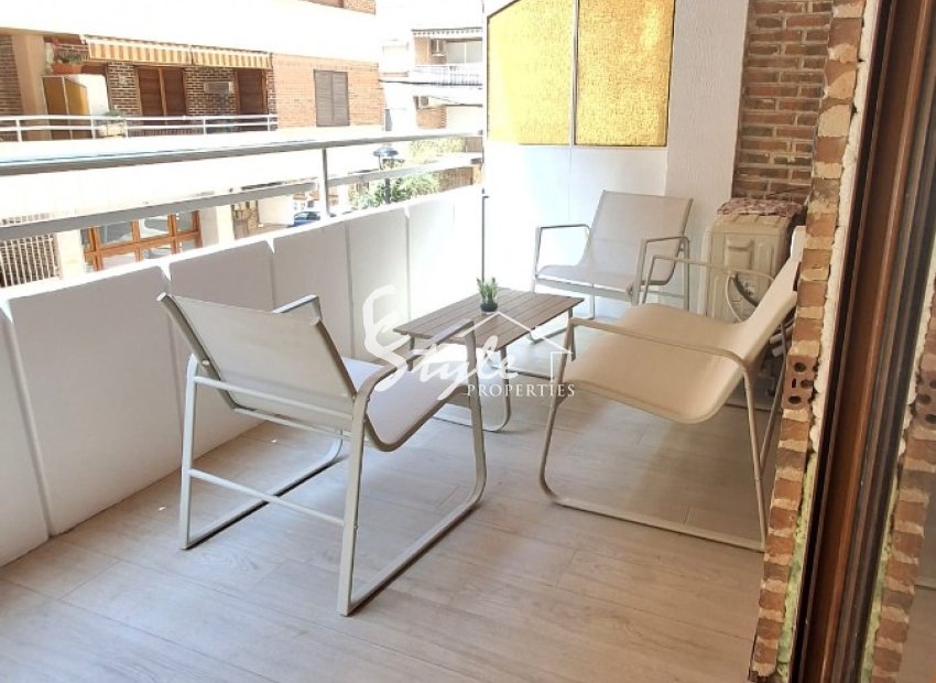 Resale - Apartament / Duplex - Torrevieja - Playa Acequion