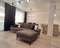 Resale - Apartament / Duplex - Torrevieja - Playa Acequion