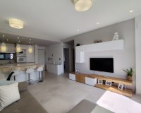 Resale - Apartament  - El Raso