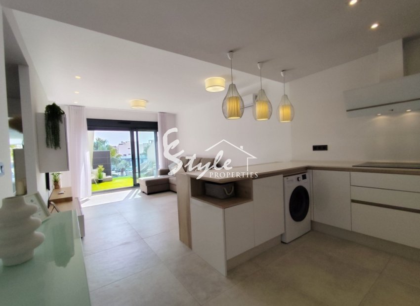 Resale - Apartament  - El Raso