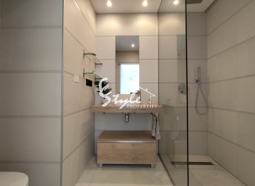 Resale - Apartament  - El Raso