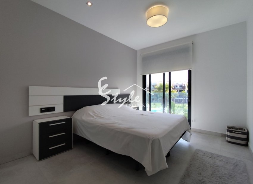 Resale - Apartament  - El Raso