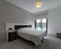 Resale - Apartament  - El Raso