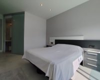Resale - Apartament  - El Raso