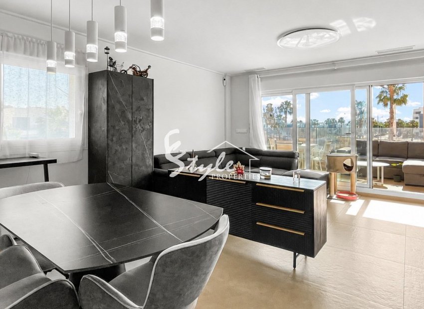 Resale - Apartament  - Guardamar - El Raso