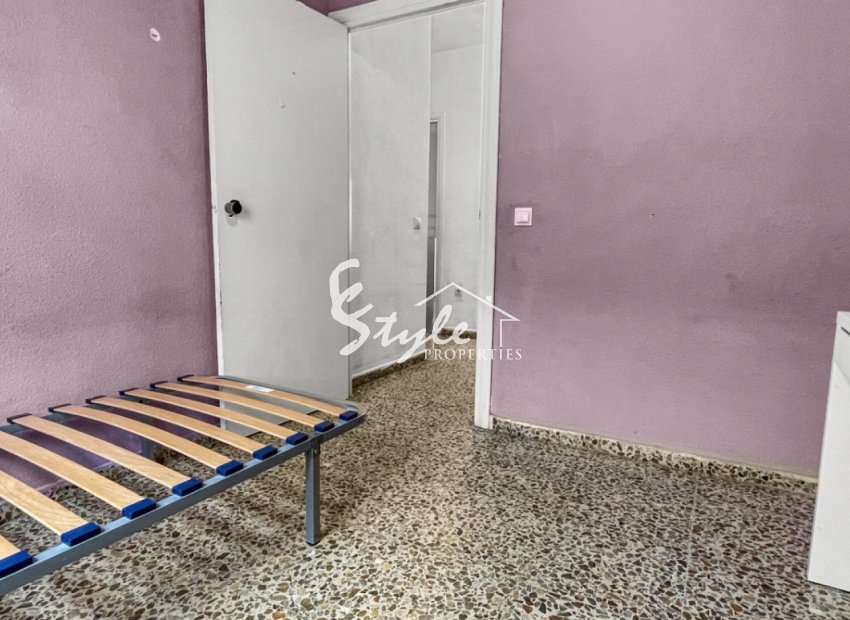 Resale - Apartament  - Guardamar - Pueblo
