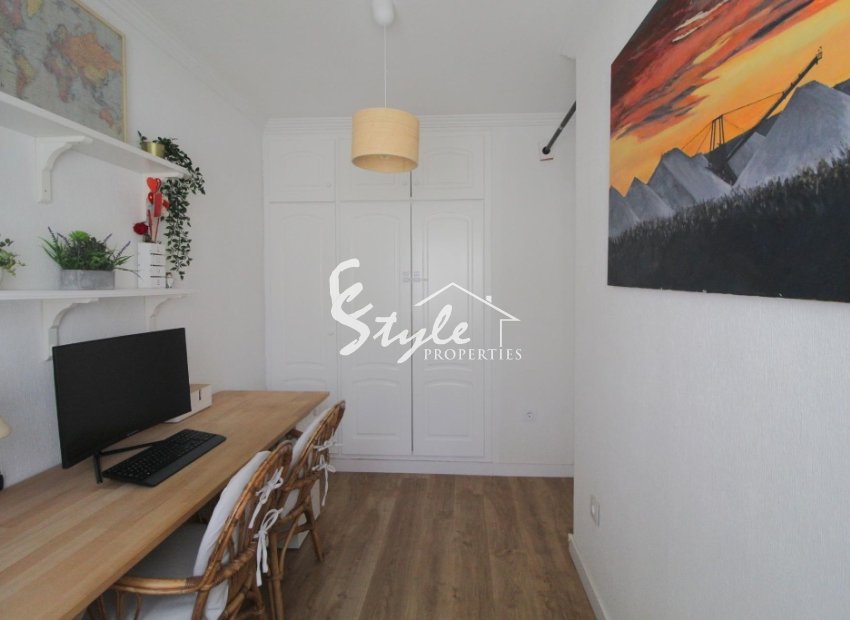 Resale - Apartament  - La Veleta