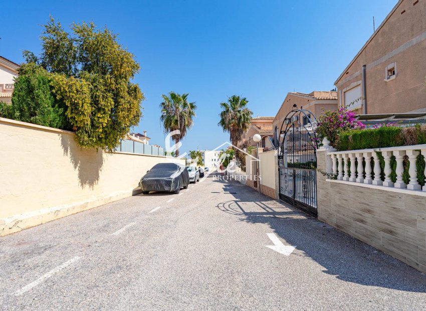 Resale - Apartament  - La Zenia