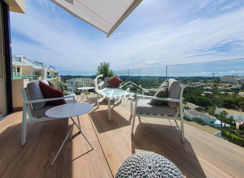 Resale - Apartament  - Las Colinas Golf