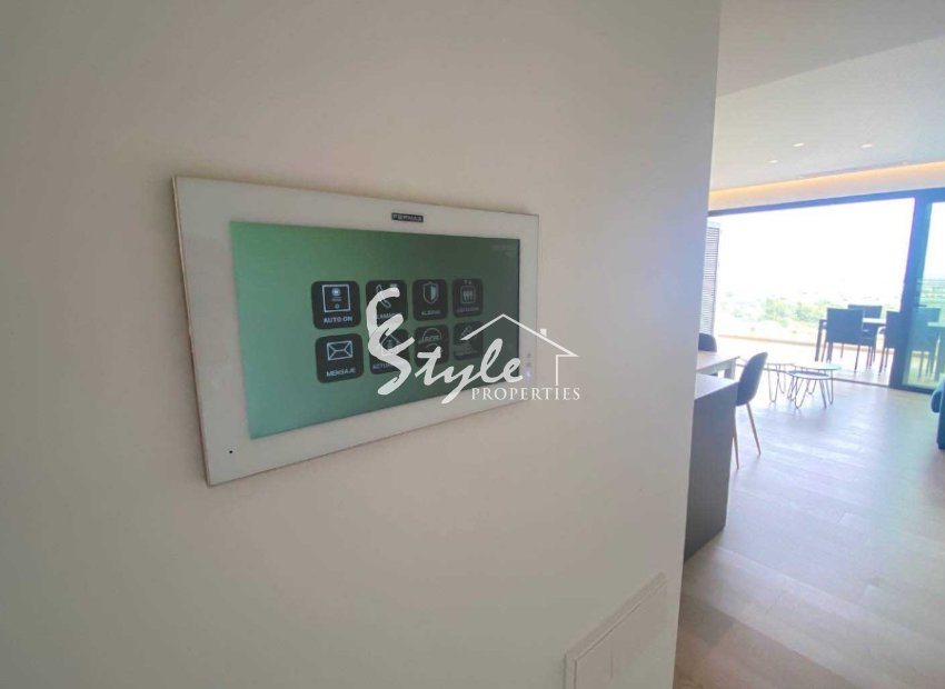 Resale - Apartament  - Las Colinas Golf