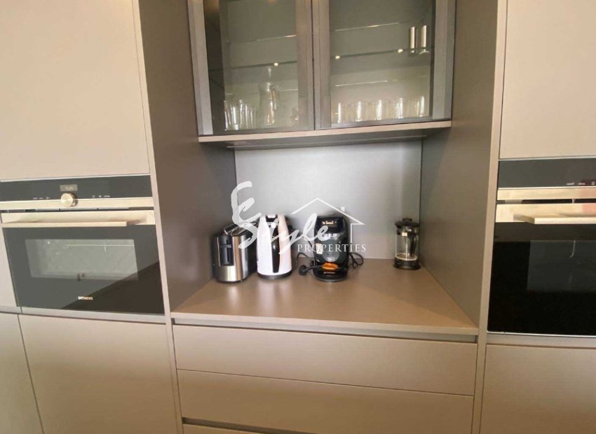 Resale - Apartament  - Las Colinas Golf