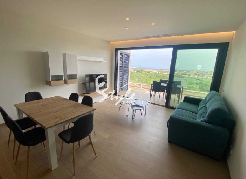 Resale - Apartament  - Las Colinas Golf