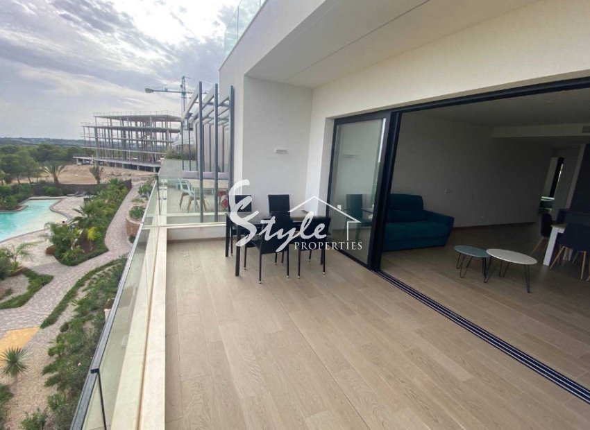 Resale - Apartament  - Las Colinas Golf