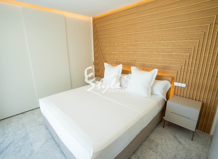 Resale - Apartament  - Las Colinas Golf