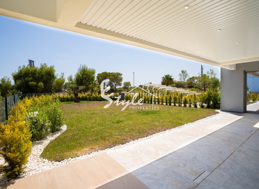 Resale - Apartament  - Las Colinas Golf