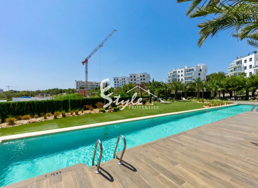 Resale - Apartament  - Las Colinas Golf
