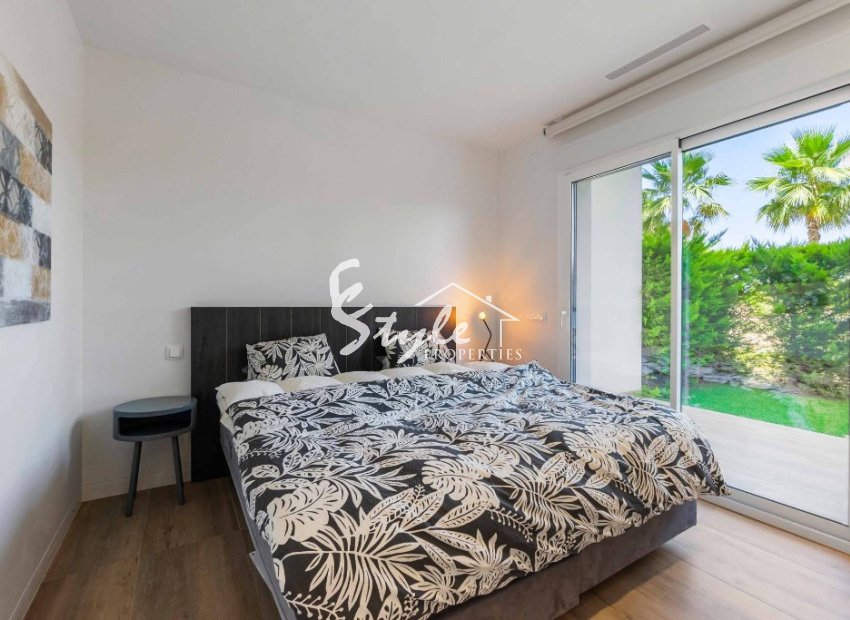 Resale - Apartament  - Las Colinas Golf